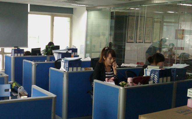 办公文体耗材经销企业如何构建高效仓储与物流体系